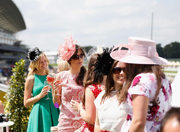 Rugby Royal Ascot Limo Hire
