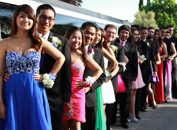 Rugby Limo Hire School Prom | School Prom Hummer Limo Hire Rugby